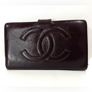 Chanel Bordeaux Caviar Continental Wallet - Vintage
